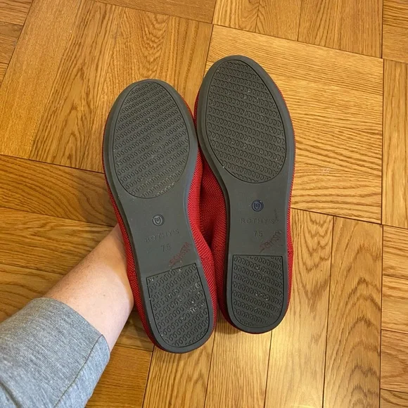 Red Rothy's - Picture 5 of 5